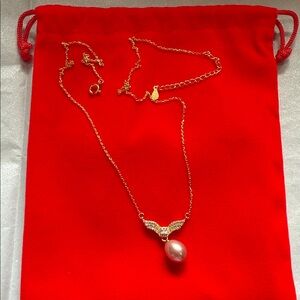 Gold Necklace with Pearl Drop